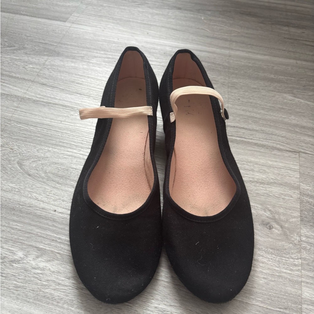 Bloch Character Shoes